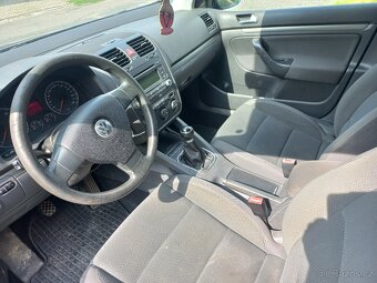 Volkswagen Golf V 1.6i Fsi - 6