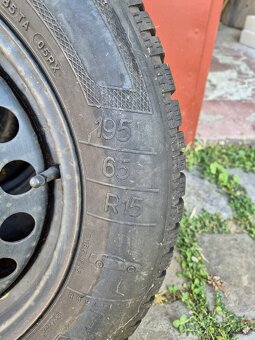 Plechové disky 15" VW Golf 5 2,0TDI. Na zimních pneu. - 6