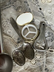 Staré potřeby do domácnosti a na chalupu - 6