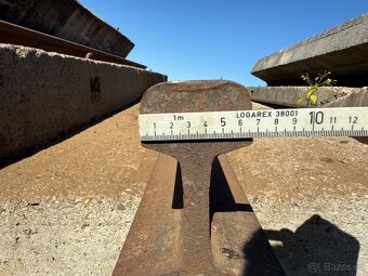 Betonové panely s kolejnicí - 6