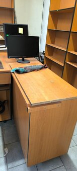 Kompletní vybavení kanceláře - 6
