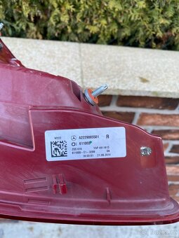 Prodám nepoškozená zadní světla w222 - 6