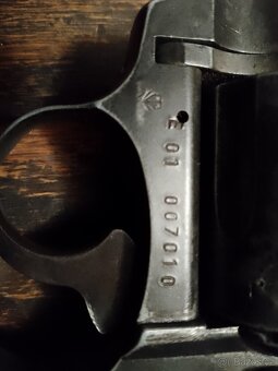 Plynová pistole-revolver KORA Brno 007 9mm - 6