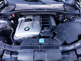 Bmw E90 325i, manuál - 6