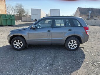 Suzuki Grand Vitara 1.9D MANUÁL 4x4 - 6