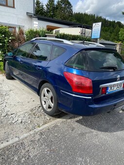 Peugeot 407 - 6