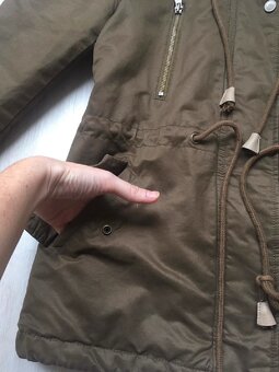 Dámská zateplená parka s kapucí, vel. M - 6