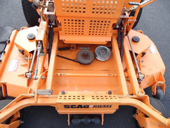 Sekačka na trávu Scag Turf Tiger Kubota Diesel, rok výroby 2 - 6