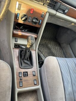 Náhradní díly mercedes w126 300 se čína - 6