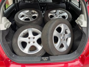 Suzuki Swift 1,3i - 6