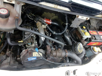 Ford Transit 2.5 TD RV.98 - náhradní díly - 6