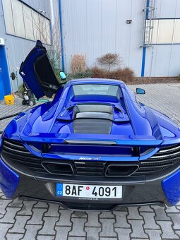 McLaren 650S Spider – 650 koní, karbon výbava - 6