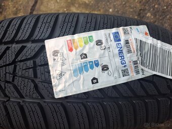 NOVÁ 215/65 R17 zimní originál Alu sada Škoda Kodiaq - 6