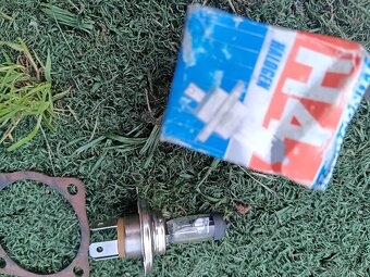 Soubor dílů na veterány - 6