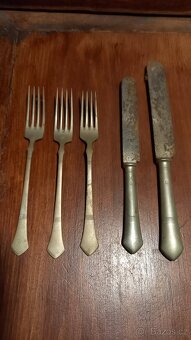 staré příbory směs vidličky lžičky nože - 6