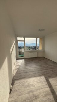 Prodej bytu 2+1 Liberec - 6