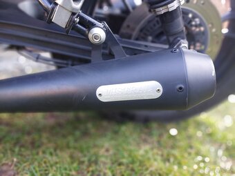 Moto Guzzi V7 lllStone - 6