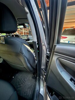 Hyundai i30 Fastback - 6