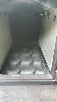 Litinová kamna Jotul F 602 N černý lak - 6