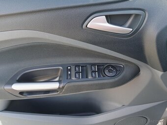 Ford Grand C-MAX 1.6HDi , 70 kW nafta, 2015 - 6