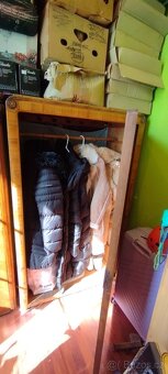 Jednodveřová skříň dýhovaná ořechem, třešeň 2ks - 6