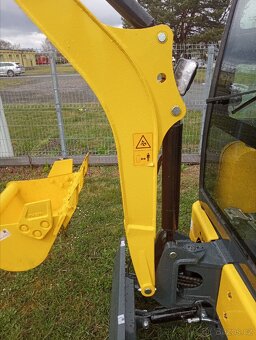 minibagr, pásový bagr, kabinový bagr,, motor Kubota - 6