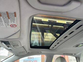 Subaru Legacy 3,0i 4x4 - 6