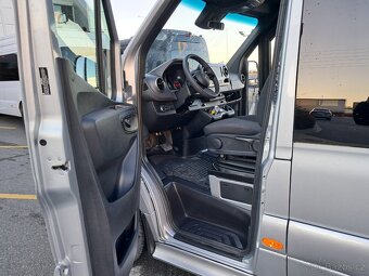 Mercedes-Benz Sprinter 517 22+1+1 - 6