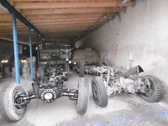 Tatra 148 - 6