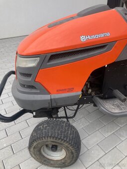 zahradní traktor Husqvarna CTH 220 - 6