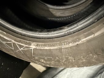 prodám zimní 225/65/17 Nokian - 6