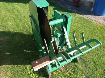 Kotoučová pila na dřevo - 6