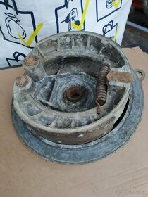 Brzdový Štít Kola Jawa/ČZ 125/351 150/352 - 6