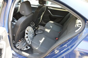 Škoda Octavia III krátká 1.8TSI 132kW xenon klima - 6