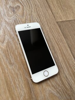 Apple iPhone 5s 16GB Gold - 6