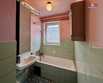 Prodej bytu 3+1 s garáží, 65 m², Žatec, ul. Bratří Čapků - 6