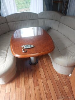 Prodám karavan Hobby 540 ufe,model 2008 + mover + předstan. - 6