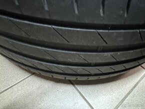 Alu kola Bwm r20 - 6