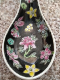 Nová sada z čínského porcelánu - vzor květin - 6