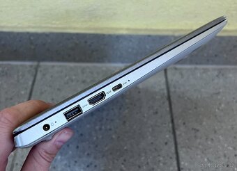 Lenovo Ideapad / Celeron N4100 4-jadro / 4GB RAM / 64GB SSD - 6