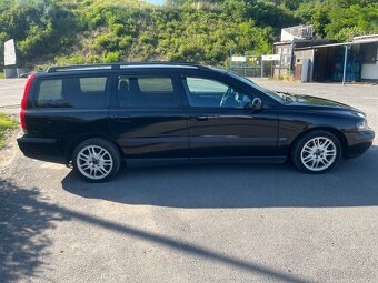 Volvo V70 2.4 D automat - STK 9/2026 - Klimatizace - 6