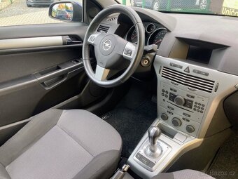 Opel Astra, 1.6i16v GTC (85kW), automat, klima, alu kola - 6