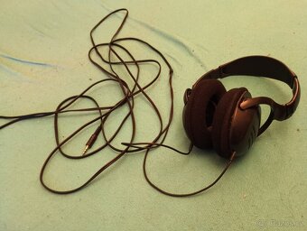 Tronic H-3050,Lenco K106,Technics rp-ht280,Sony mdr-101 - 6