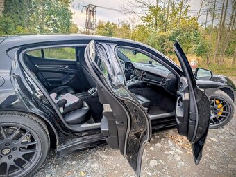 NA PRODEJ: Porsche Panamera 3.0 Diesel – Luxus, Výkon a Styl - 6