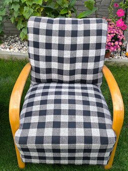 Prodám dva starožitná křesla HALABALA - 6