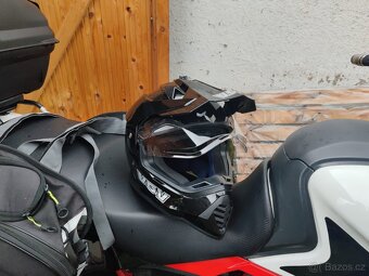 Aprilia Pegaso Strada 650 - 6