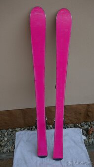 DÍVČÍ DĚTSKÉ LYŽE K2 LUV BUG/VÁZÁNÍ MARKER 4.5 - 6