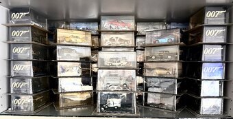 🔥Sbírka autíček Bond 007 - 6