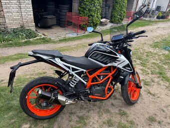 KTM 390 Duke 2021 - 6