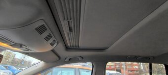 Volkswagen Touran 2.0 TDI DSG – 125 kW - 6